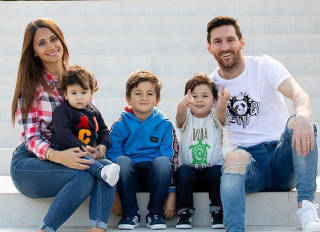 Antonela Roccuzzo Wiki Bio Lionel messi's wife antonella roccuzzo is an argentinian model.she was born on february 26, 1988 (age 29 years), rosario, argentina.she was married lionel. antonela roccuzzo wiki bio
