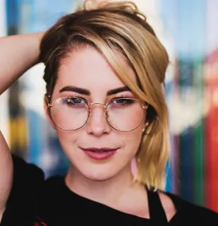 Kelsey Darragh Wiki & Bio