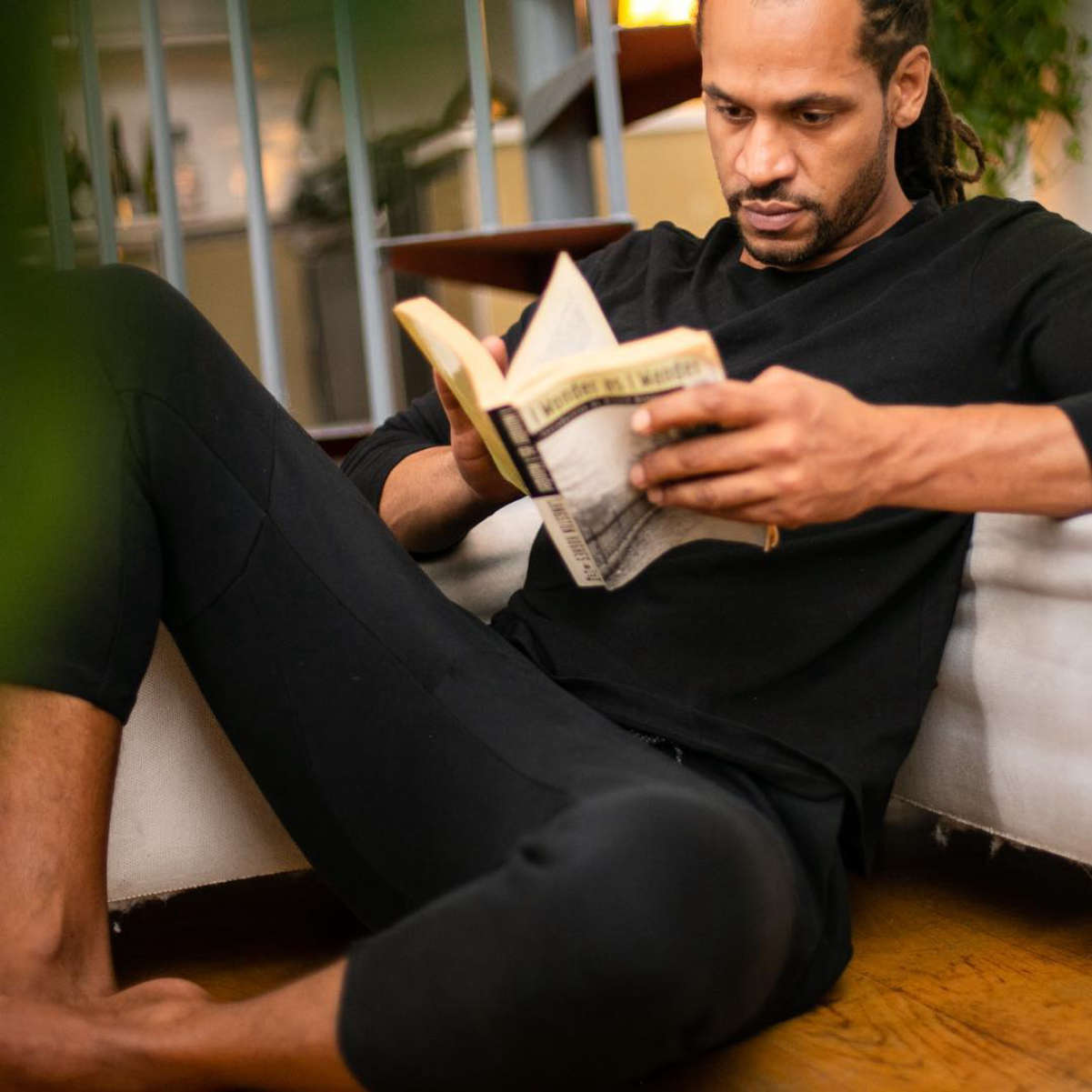 Zachary Kiesch Wiki Bio