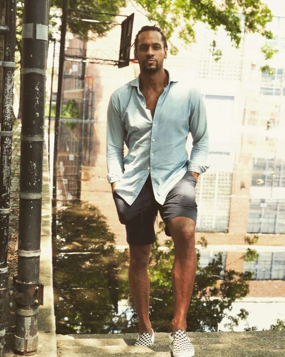 Zachary Kiesch Wiki Bio