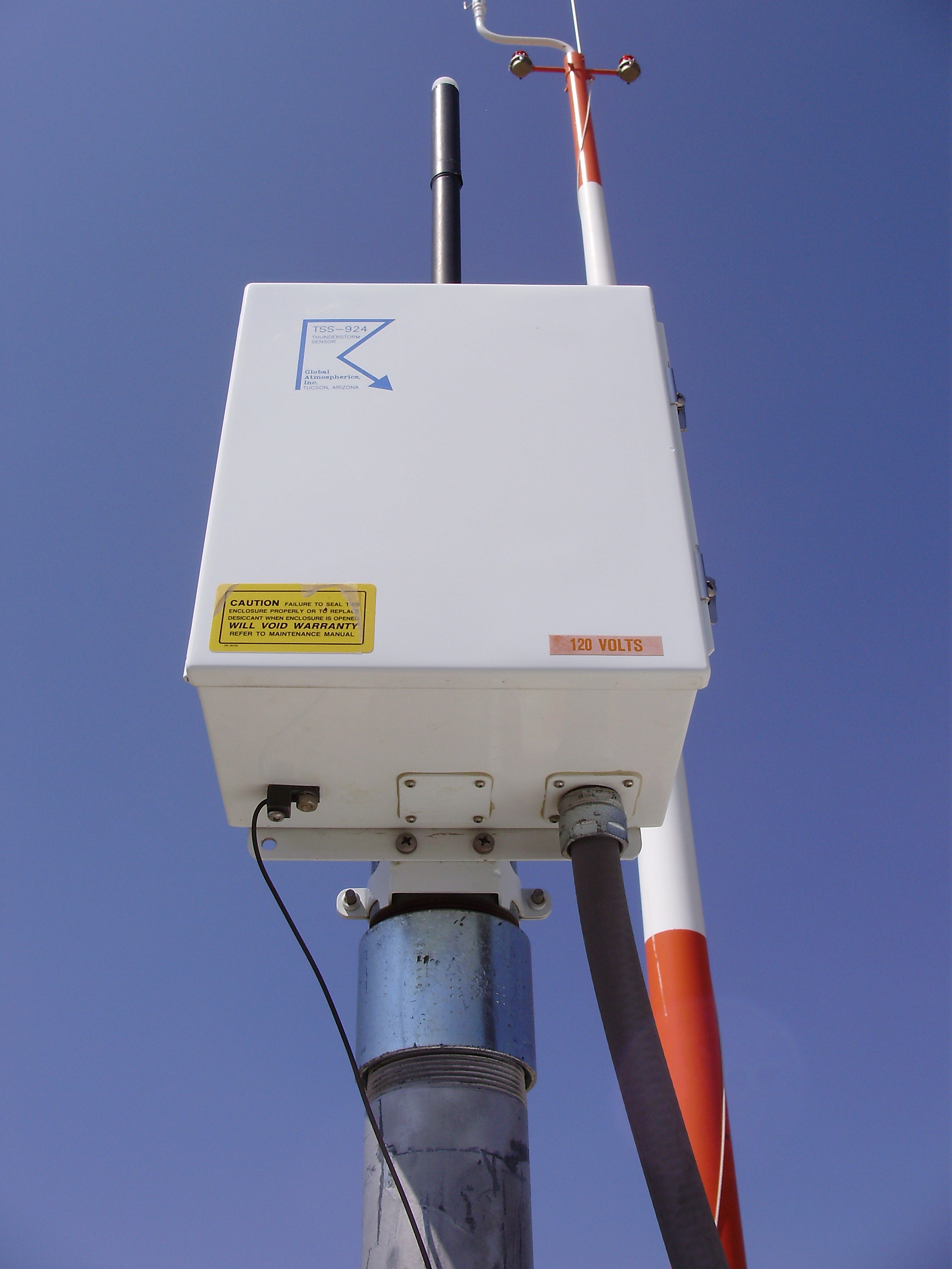 Automated airport weather station Wiki Everipedia