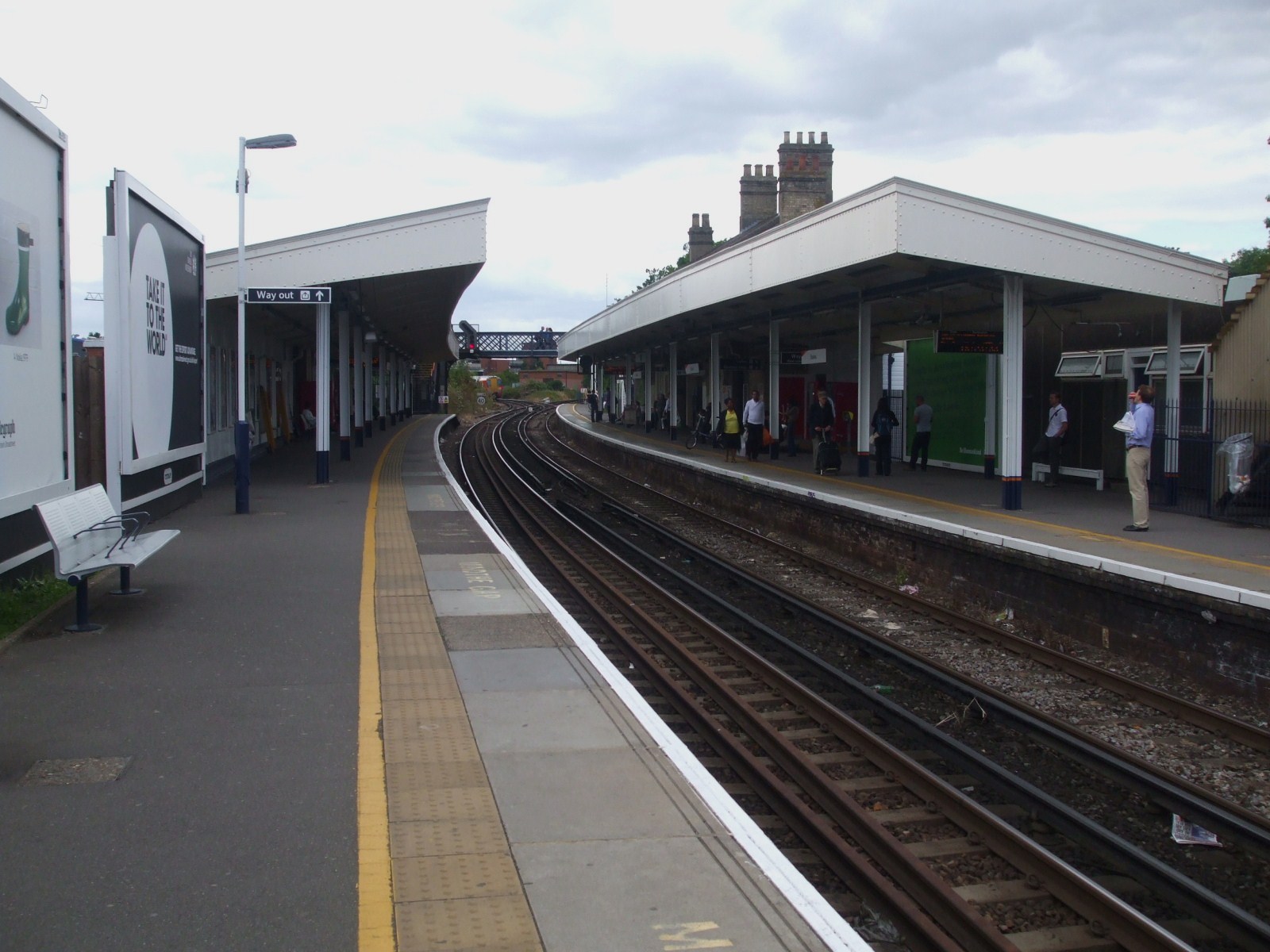 Staines railway station Wiki Everipedia