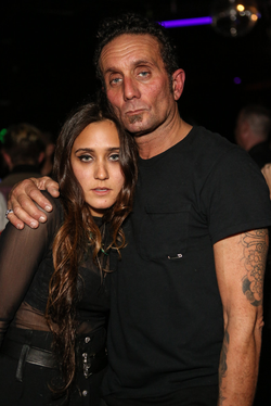 Jesse Jo Stark | Wiki | Everipedia