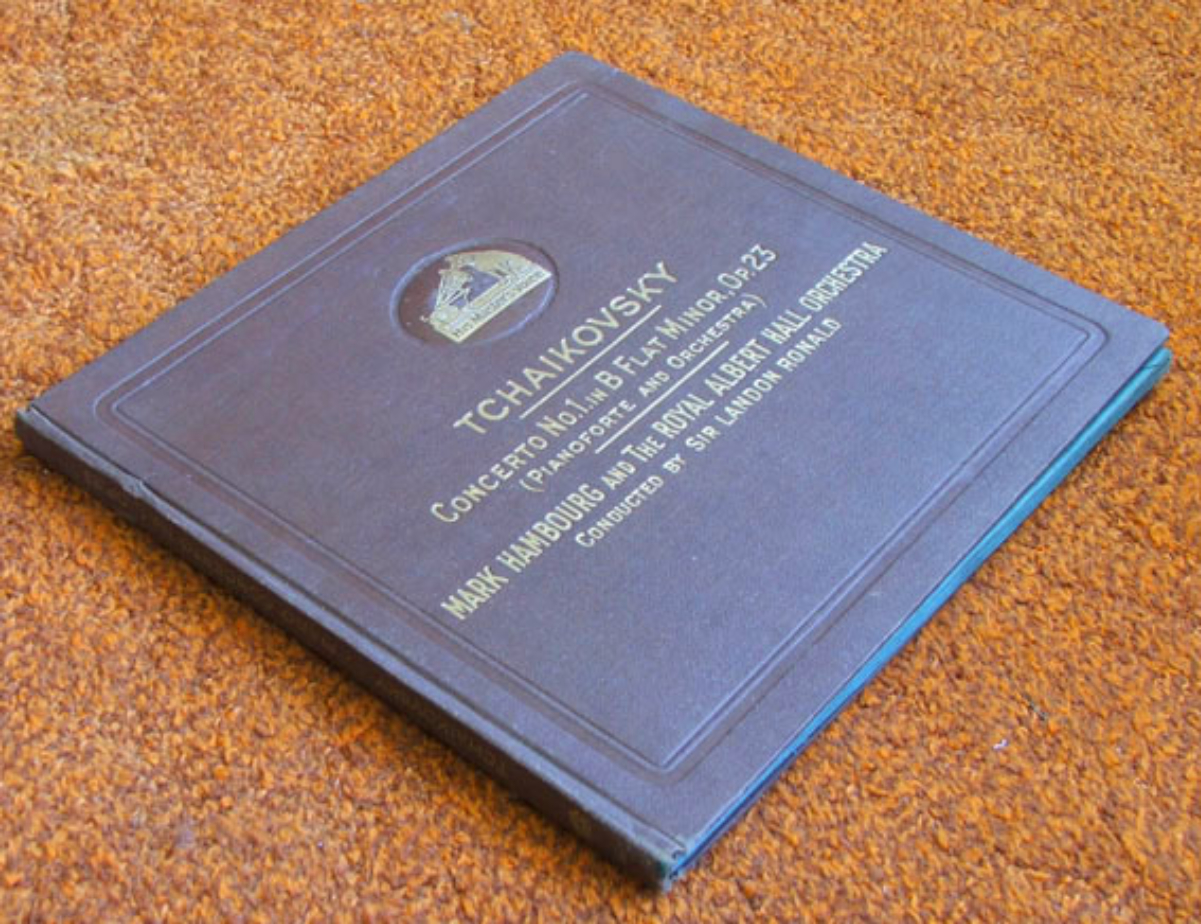 Early record albums were multiple <a href="/content/Phonograph_record#78_rpm_disc_developments" style="color:blue">78rpm discs</a> packaged in book form, like a <a href="/content/Photograph_album" style="color:blue">photograph album</a>