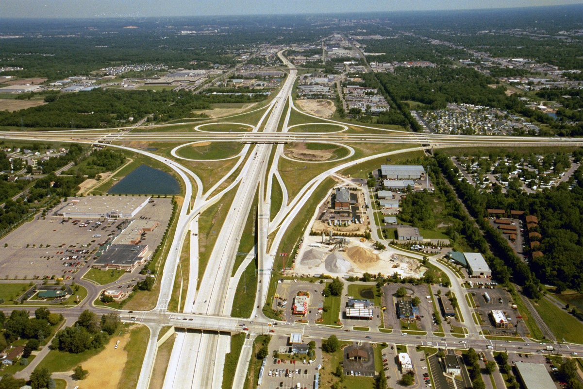 The interchange between <a href="/content/U.S._Route_131" style="color:blue">US 131</a>, <a href="/content/M-6_(Michigan_highway)" style="color:blue">M-6</a> and 68th Street in <a href="/content/Wyoming,_Michigan" style="color:blue">Wyoming, Michigan</a>, United States, shows many of the features of controlled-access highways: opposing traffic on separate carriageways, no <a href="/content/At-grade_intersections" style="color:blue">at-grade intersections</a> and no direct access to properties.