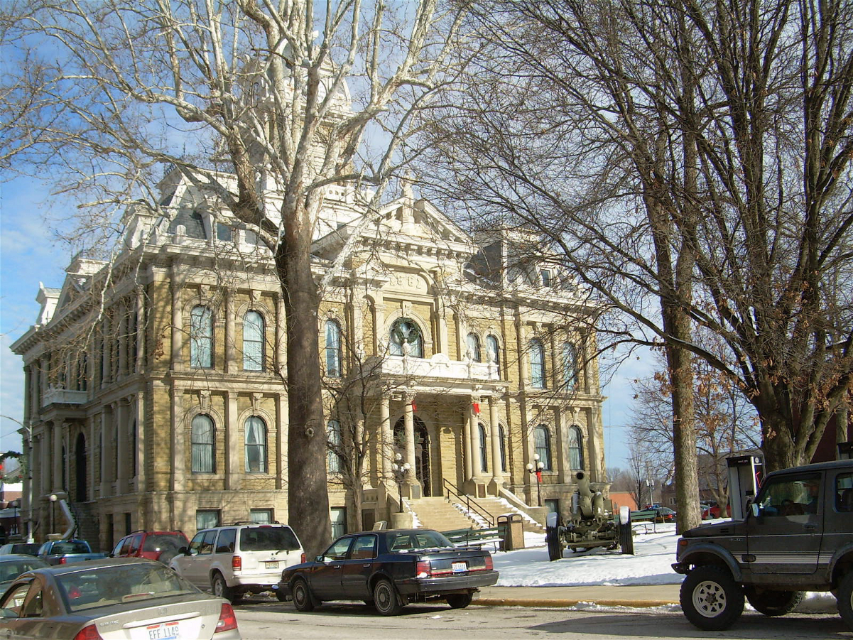<a href="/content/Guernsey_County_Courthouse" style="color:blue">Guernsey County Courthouse</a>