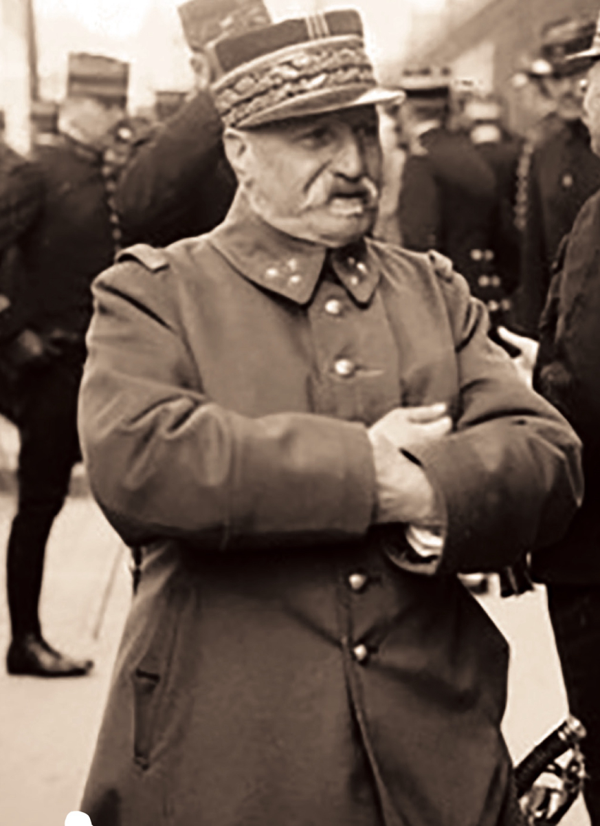 Édouard de Castelnau in 1914