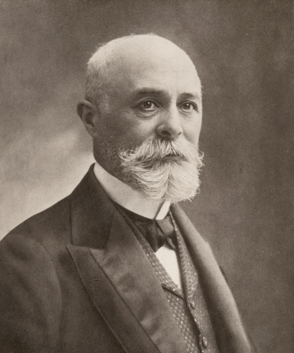 <a href="/content/Henri_Becquerel" style="color:blue">Henri Becquerel</a>