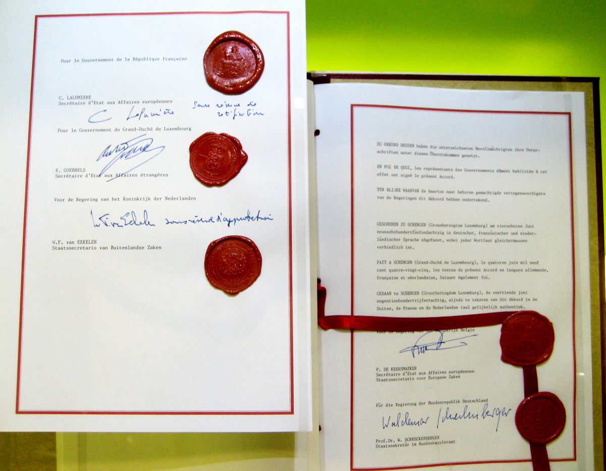 Signatures of the Schengen Agreement on 14 June 1985