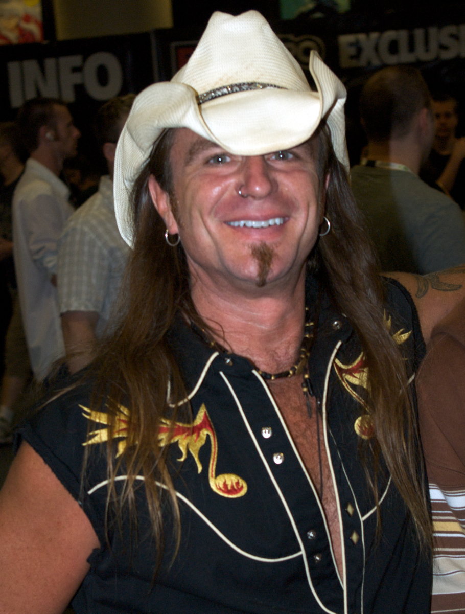 McNeil at the 2009 <a href="/content/Fan_Expo_Canada" style="color:blue">Fan Expo</a> in <a href="/content/Toronto" style="color:blue">Toronto</a>, <a href="/content/Ontario" style="color:blue">Ontario</a>, Canada