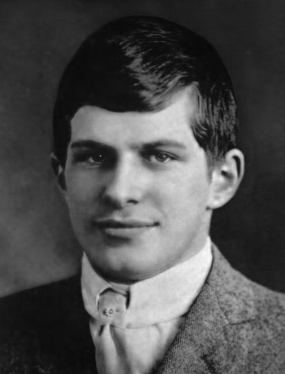William James Sidis at his <a href="/content/Harvard_University" style="color:blue">Harvard</a> graduation (1914)