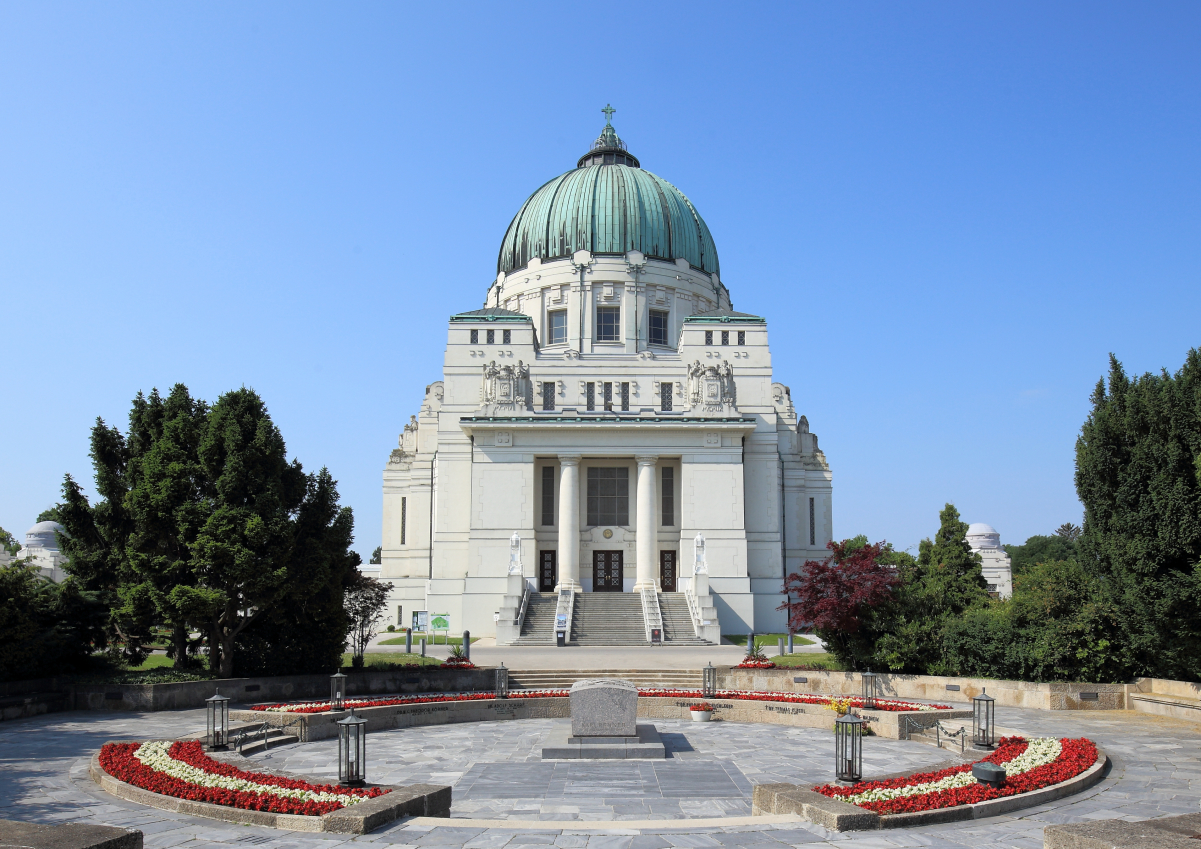 The <a href="/content/St._Charles_Borromeo_Cemetery_Church" style="color:blue">St. Charles Borromeo Cemetery Church</a> in the middle of the Vienna Central Cemetery