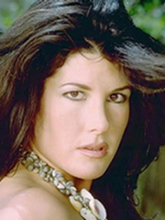 Holly Body Wiki & Bio