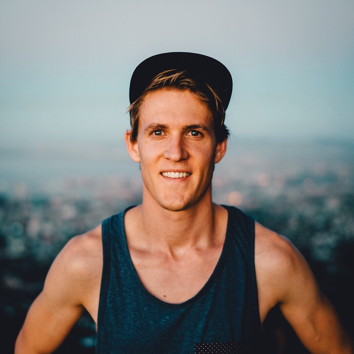 королевская панда. Bajaj boxer 125 рама в сборе. Maxime henrotay. Nick miller. Nick miller garage.